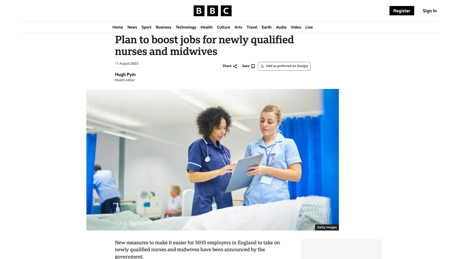 Student nurse in training with mentor